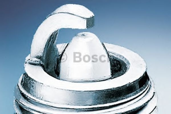 Свеча зажигания 0 242 235 541 BOSCH