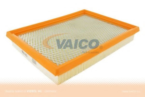 Воздушный фильтр V38-0008 VAICO